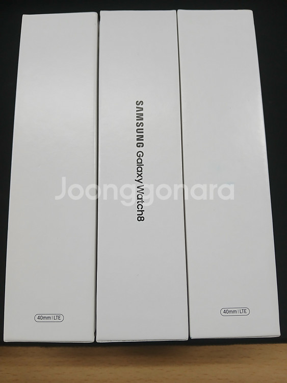 갤럭시 워치8 40mm 실버 미개봉 새상품 판매합니다--1