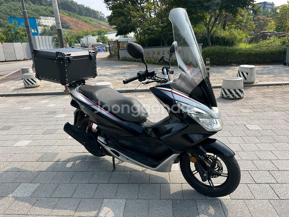 혼다 pcx125 18년 스페셜컬러 판매합니다--0