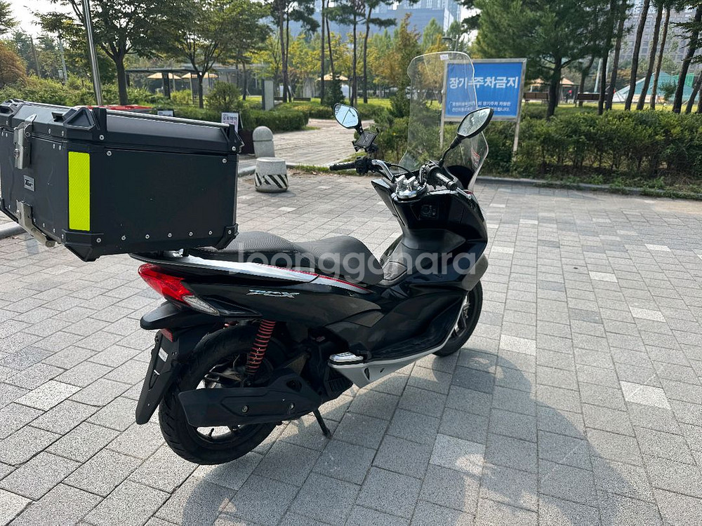 혼다 pcx125 18년 스페셜컬러 판매합니다--7