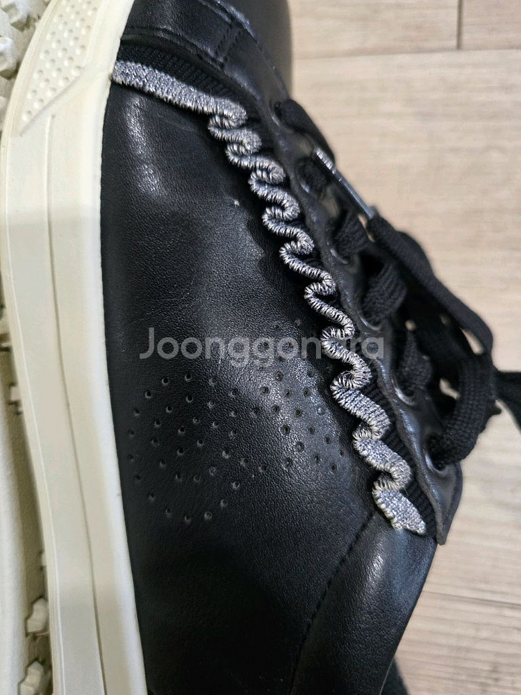 ELLE GOLF 스파이크리스 여성가죽 골프화 235m--6