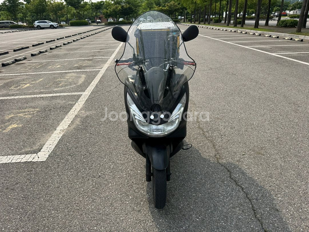 혼다 pcx150 15년형 짧은키로수 판매합니다--2