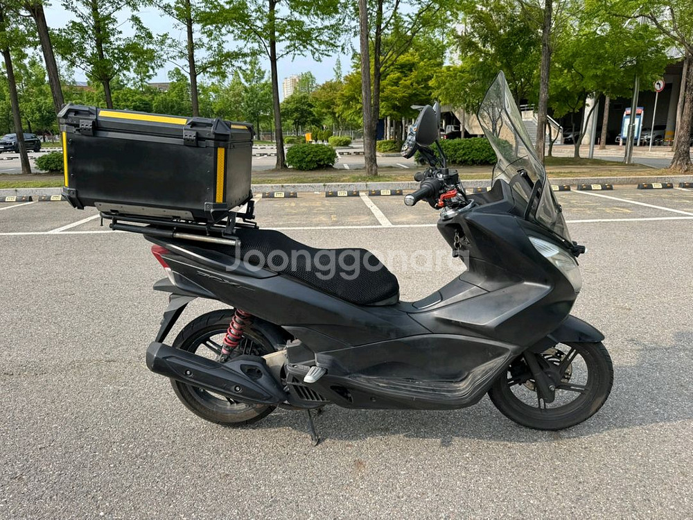 혼다 pcx150 15년형 짧은키로수 판매합니다--7