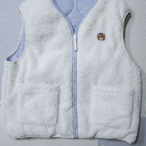 여아 헹텐 160사이즈 리버시블 조끼 판매합니다