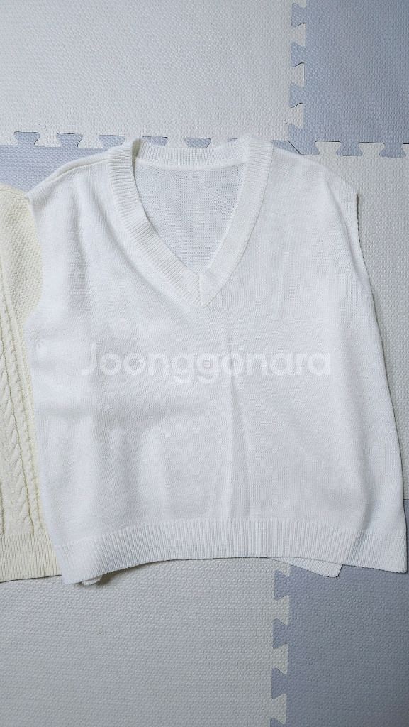 여아 165사이즈 니트베스트 판매합니다--3