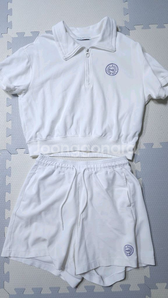 여아 헹텐 160사이즈 상하세트 판매합니다--1