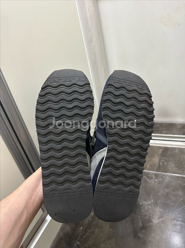 뉴발란스 m730 네이비 255사이즈--3