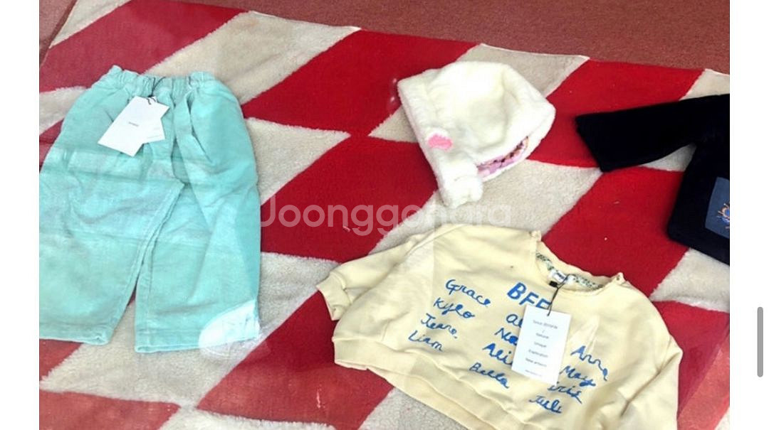 탐베레(TAMBERE) 키즈 맨투맨 택달린 새제품--0