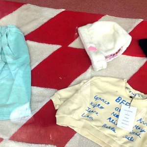 탐베레(TAMBERE) 키즈 맨투맨 택달린 새제품