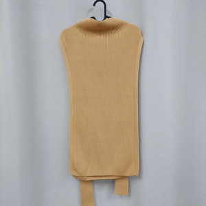 cos 코스 민소매 롱 니트조끼