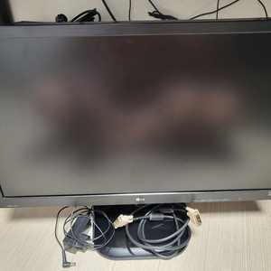 LG 27MP37VQ 27인치 모니터 팝니다