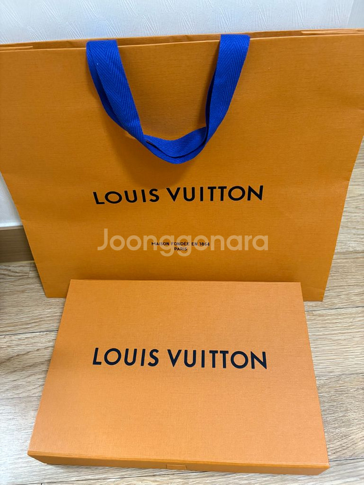 (오늘최종마감)루이비통데스크아젠다커버판매합니다.--4