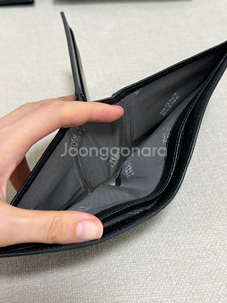 몽블랑 4810 반지갑 (보증서)--3