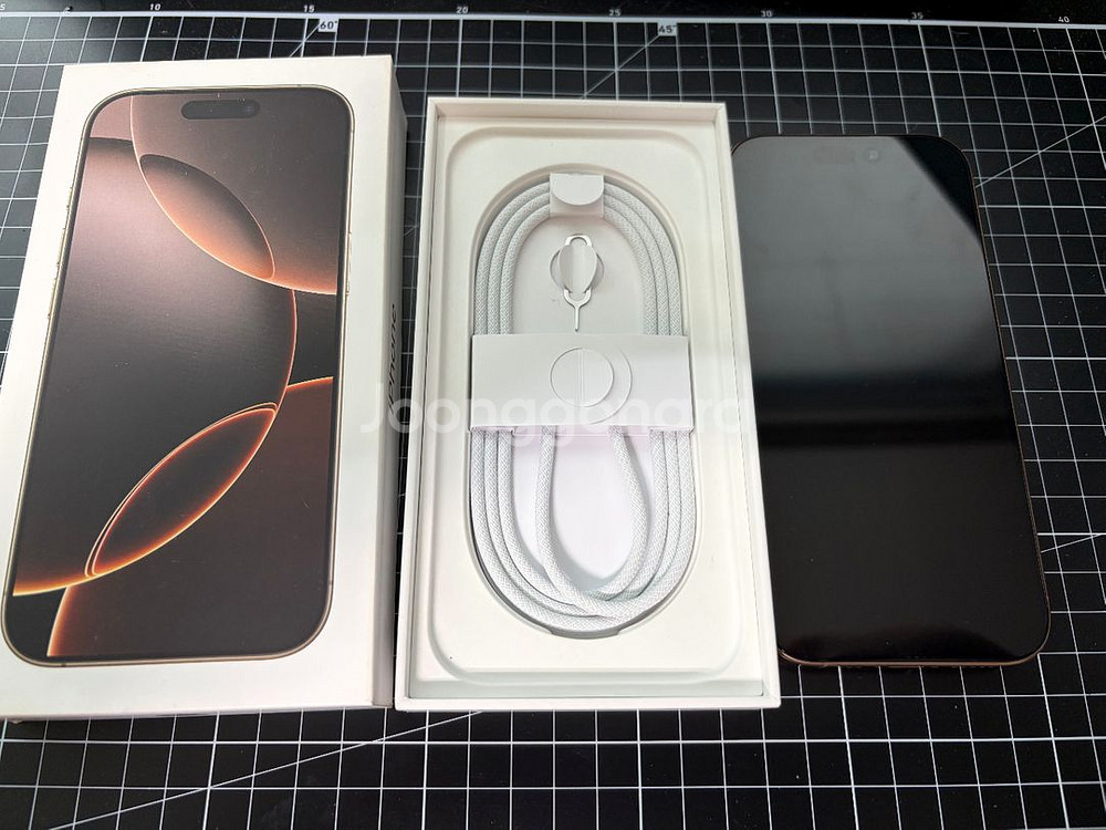 S급 아이폰16 프로 128gb 데저트 티타늄--0