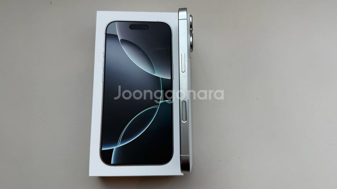 아이폰16프로 256gb 화이트티타늄 자급제폰--3