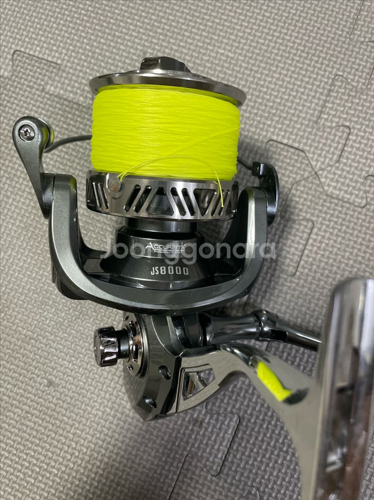 다크니스 나이트 낚시대 구형,신형 2대 + 릴 2개--8