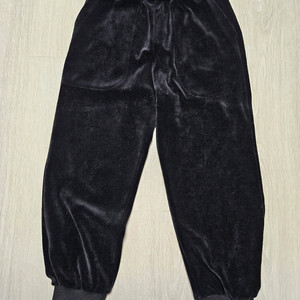 리틀비티 블랙팬츠 J130