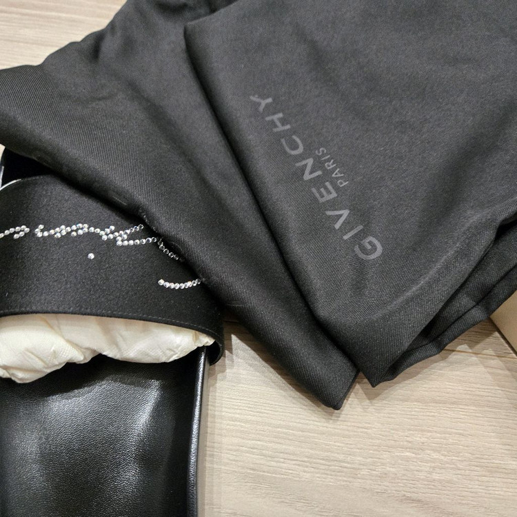 지방시 새틴 슬리퍼--4