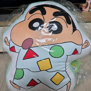 (새상품)짱구 파자마 라인프린트 쿠션