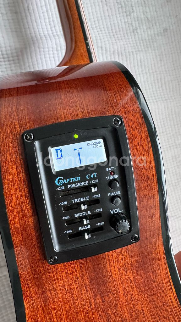 크래프터 픽업 어쿠스틱 기타 (셋업, 가방포함)--3