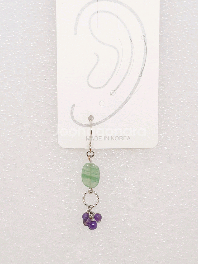 비올렛 뮤즈 귀걸이--1