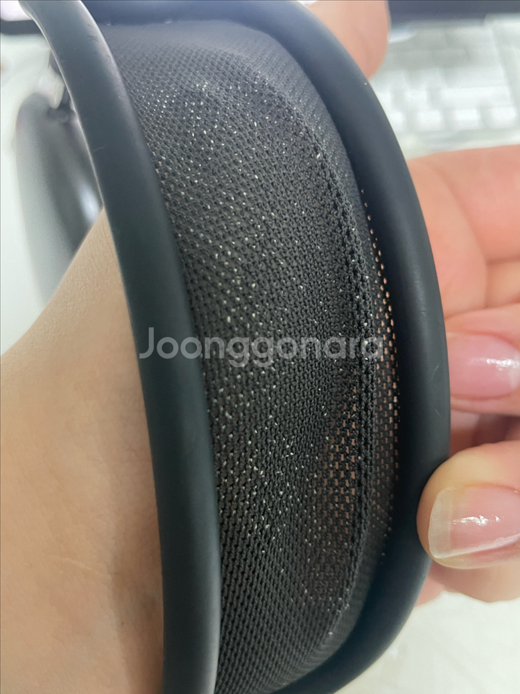 에어팟 맥스 블랙 판매합니다--2