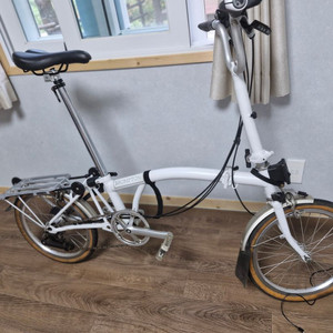 브롬톤m6r 화이트