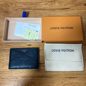 루이비통 신형 앙프레뜨 카드지갑 풀구성