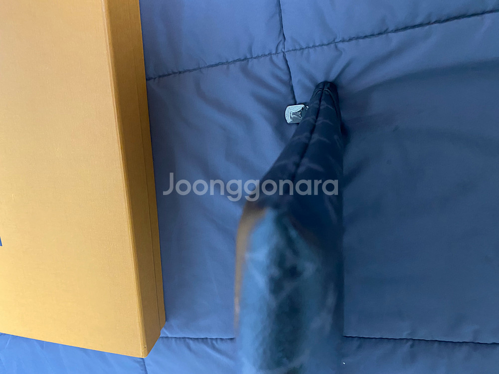 정품 루이비통 이클립스 클러치백--3