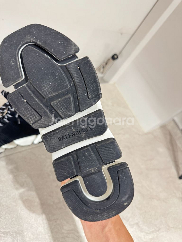 발렌시아가 스피드러너 41--0