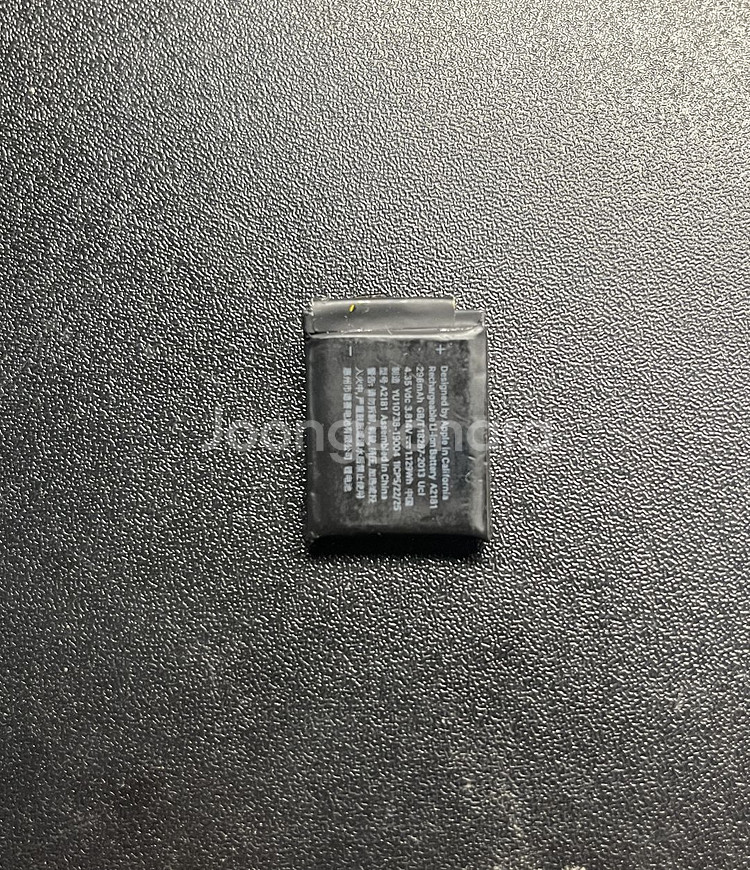 애플워치5 44mm 배터리 거의 새제품--1
