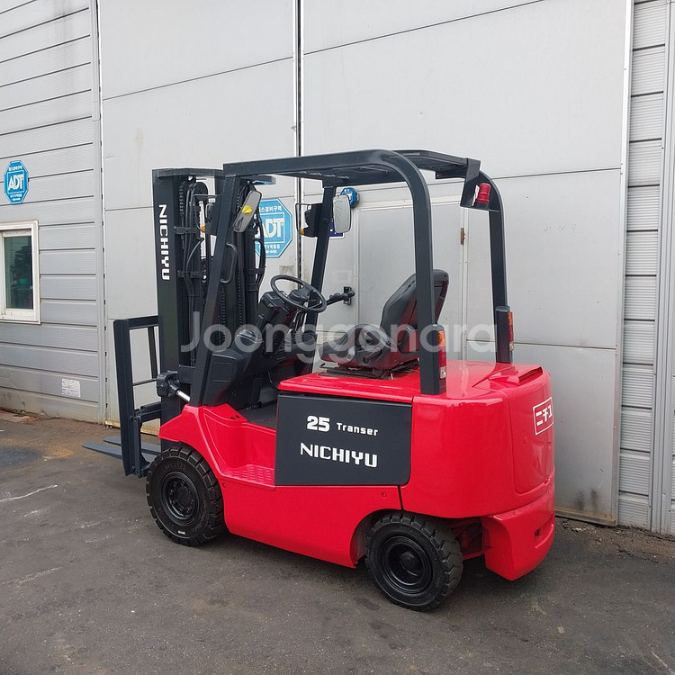 니찌유 전동지게차 2.5톤 3단 4.7M 사이드쉬프트--4