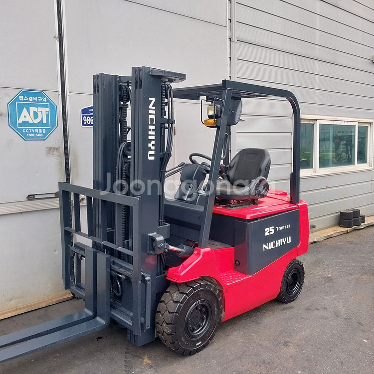 니찌유 전동지게차 2.5톤 3단 4.7M 사이드쉬프트--2
