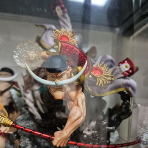 원피스 레진 흰수염, 카이도우, 루피 등등 팝니다