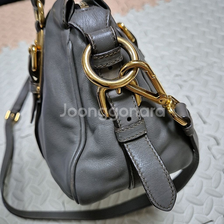 프라다 소프트 카프 토트 크로스백--3