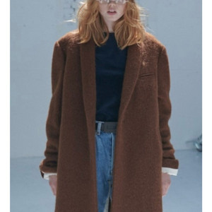 비아플레인 코트