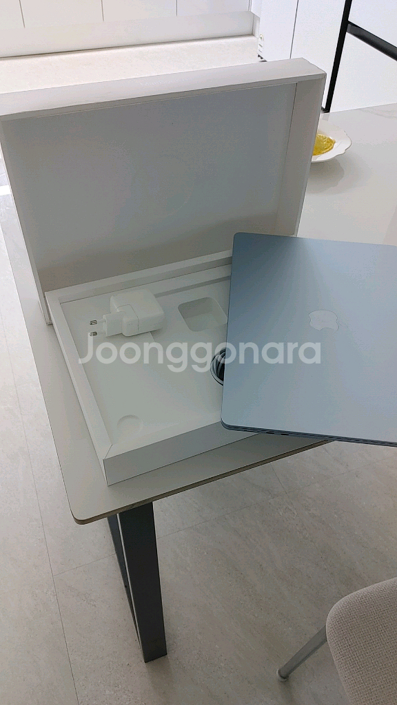 맥북 에어 M4 15인치--4