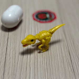 공룡메카드 니쿠스 타이니소어 데이노니쿠스