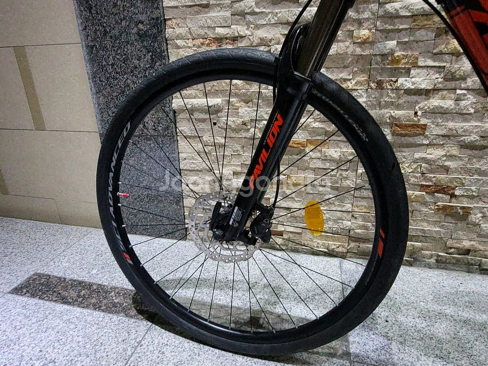 풀카본 MTB 자전거 데오레30단 상태좋음--2
