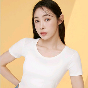 (미착용) 젝시믹스 젤라라이트 라운드 크롭탑