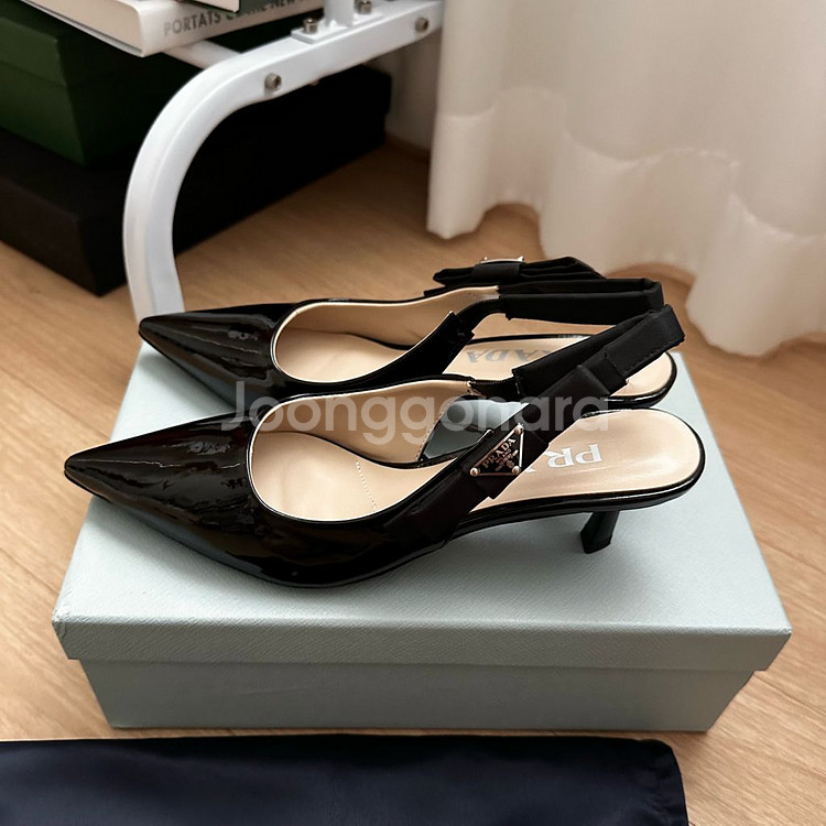 심볼 페이던트 슬링백 펌프스 235 (새제품)--2