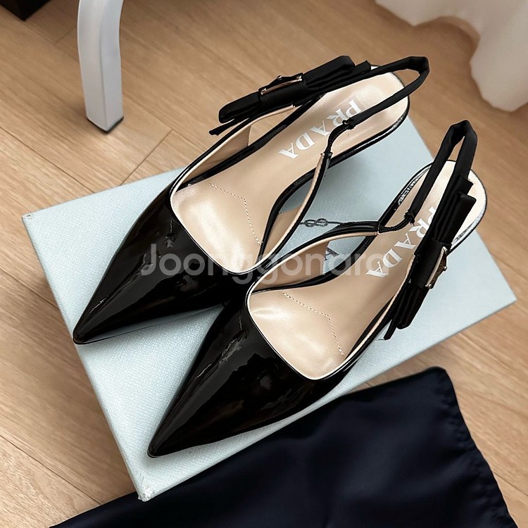 심볼 페이던트 슬링백 펌프스 235 (새제품)--3