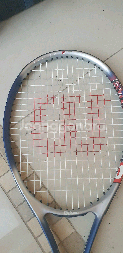 테니스라켓 3개, 짧은 라켓 3개--2