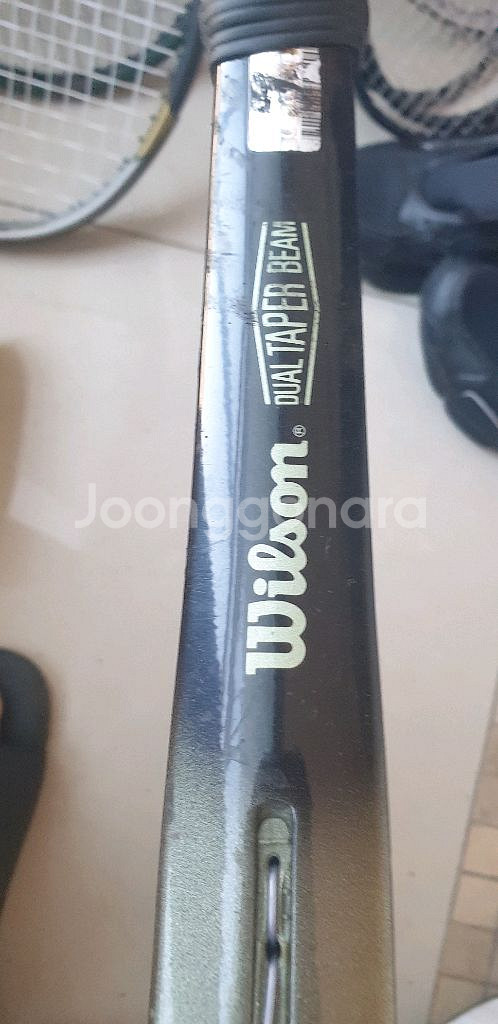 테니스라켓 3개, 짧은 라켓 3개--8