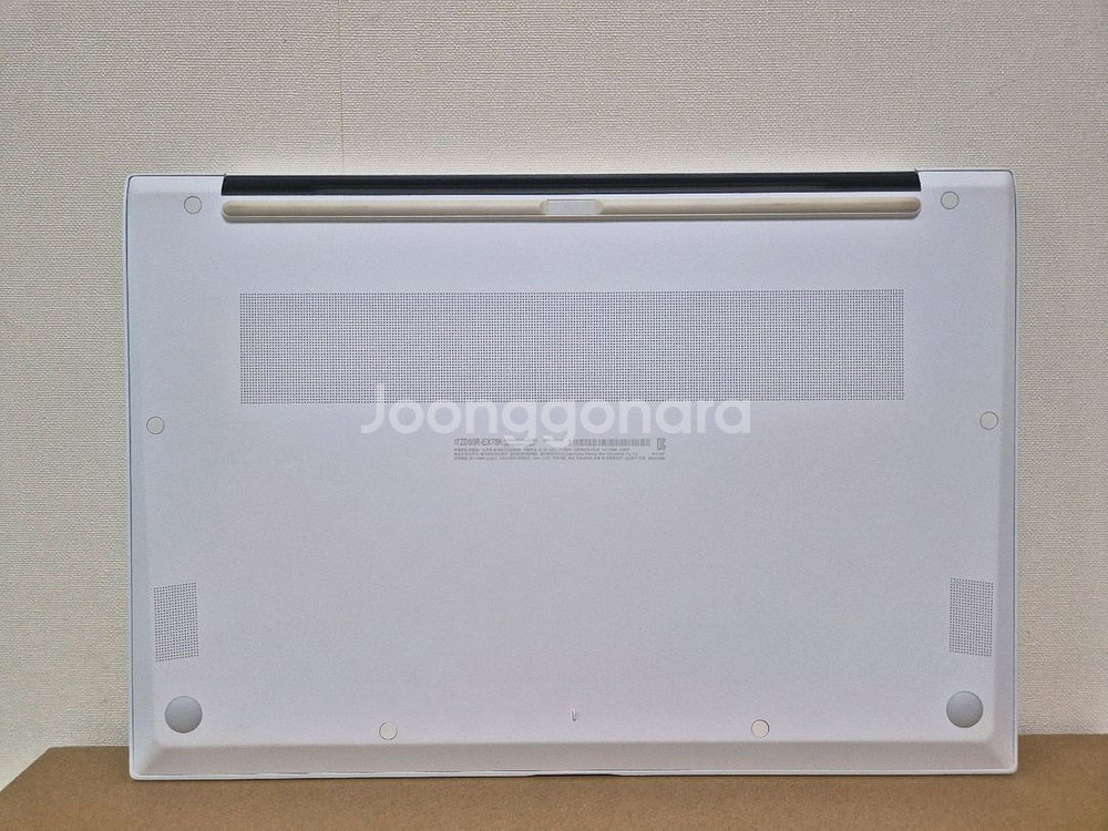 그램 17ZD90R-EX79K I7-1360P 3050--5