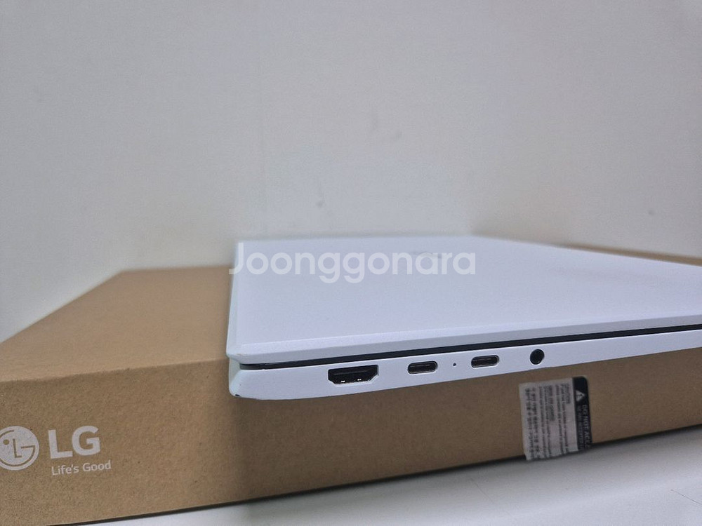 그램 17ZD90R-EX79K I7-1360P 3050--6