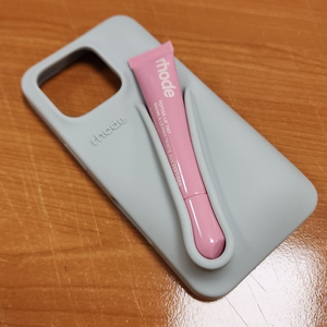 헤일리비버 Rhode 아이폰16프로 케이스