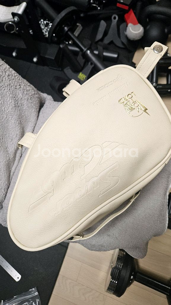 슈퍼커브 센터백 아이보리--3