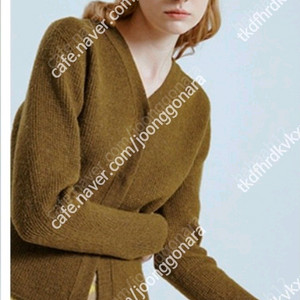 랑방 컬렉션 부클레 니트 가디건.타임마인자켓