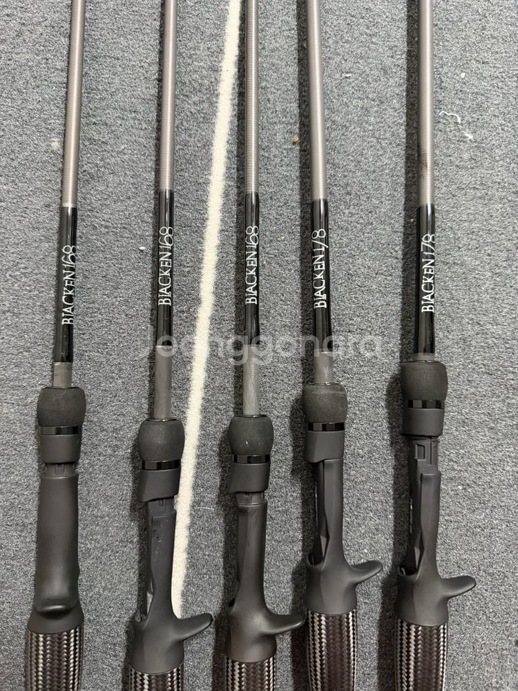 블랙큰168 블랙큰178 판매합니다--0