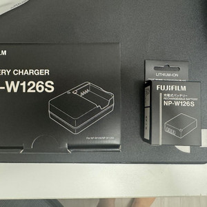 후지필름 BC-W126S 충전기 + NP-W126S 배